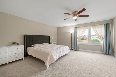 Tiny photo for 1890 Shorewood Drive W, Hoffman Estates, IL 60192 (MLS # 12615333)