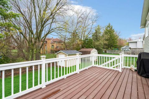 Tiny photo for 1890 Shorewood Drive W, Hoffman Estates, IL 60192 (MLS # 12615333)