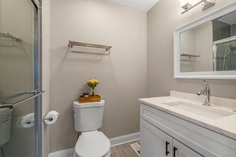 Tiny photo for 1890 Shorewood Drive W, Hoffman Estates, IL 60192 (MLS # 12615333)