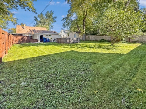 Tiny photo for 21 E Lyndale Avenue, Northlake, IL 60164 (MLS # 12782372)