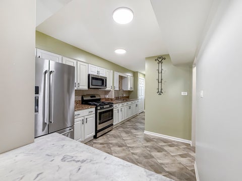 Tiny photo for 21 E Lyndale Avenue, Northlake, IL 60164 (MLS # 12782372)
