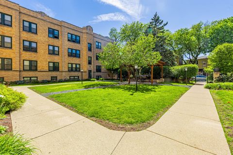 Photo of 4035 N Mozart Street #2, Chicago, IL 60618 (MLS # 12660202)