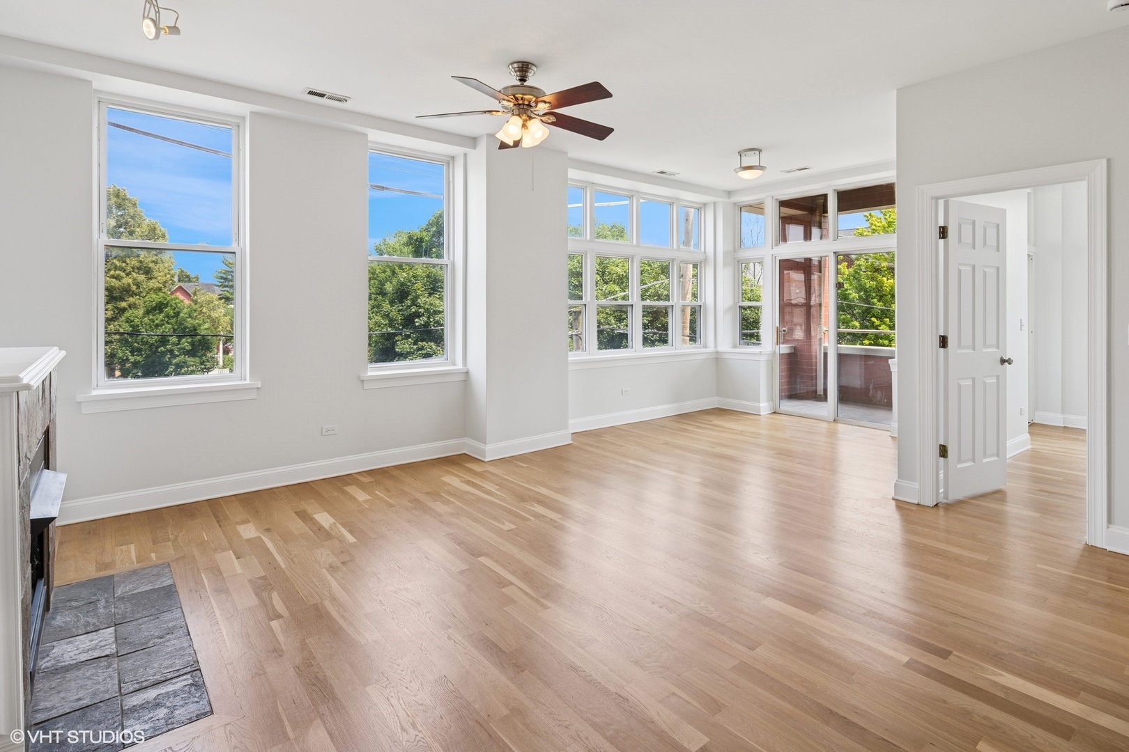 2700 W Belmont Avenue 205