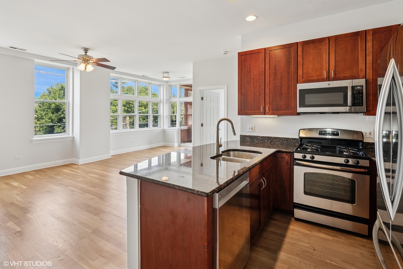 2700 W Belmont Avenue 205