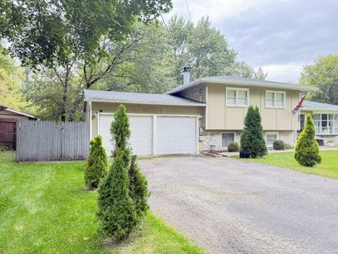 Tiny photo for 1540 Manhatas Trail, Algonquin, IL 60102 (MLS # 12789357)