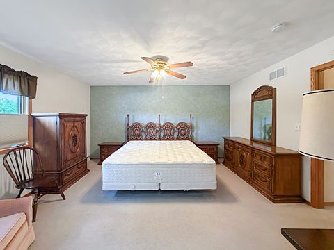Tiny photo for 1909 Comanche Court #11, Freeport, IL 61032 (MLS # 12677189)