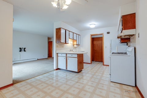 Tiny photo for 809 E Miner Street #3B, Arlington Heights, IL 60004 (MLS # 12630226)