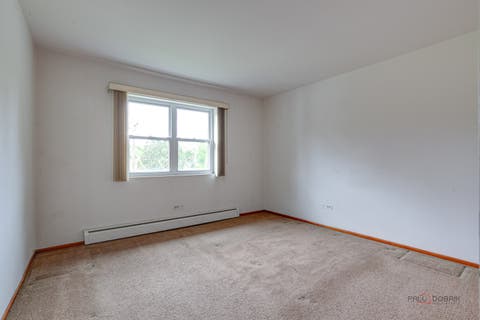 Tiny photo for 809 E Miner Street #3B, Arlington Heights, IL 60004 (MLS # 12630226)
