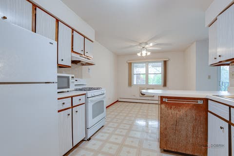 Tiny photo for 809 E Miner Street #3B, Arlington Heights, IL 60004 (MLS # 12630226)