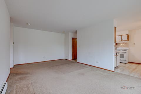 Tiny photo for 809 E Miner Street #3B, Arlington Heights, IL 60004 (MLS # 12630226)