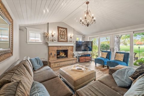 Tiny photo for 609 Bowling Green Court, Naperville, IL 60563 (MLS # 12504634)