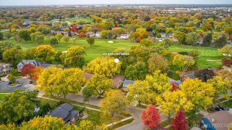 Tiny photo for 609 Bowling Green Court, Naperville, IL 60563 (MLS # 12504634)