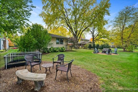 Tiny photo for 609 Bowling Green Court, Naperville, IL 60563 (MLS # 12504634)
