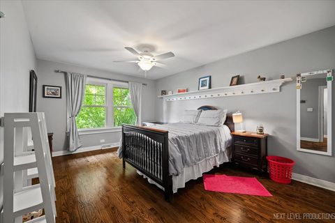 Tiny photo for 609 Bowling Green Court, Naperville, IL 60563 (MLS # 12504634)