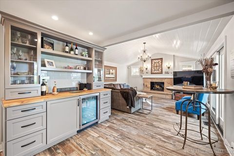 Tiny photo for 609 Bowling Green Court, Naperville, IL 60563 (MLS # 12504634)