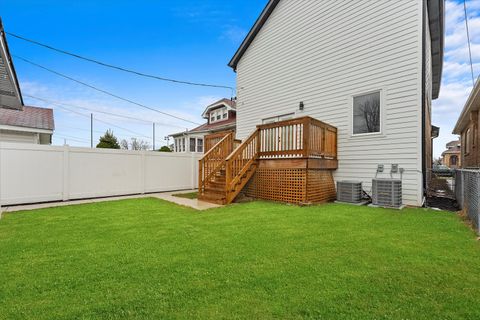 Tiny photo for 1531 Wenonah Avenue, Berwyn, IL 60402 (MLS # 12535392)