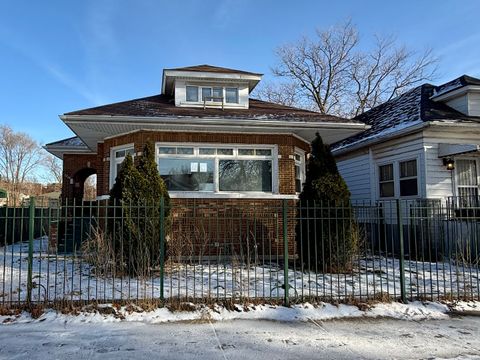 7741 S Oglesby Avenue Chicago IL 60649