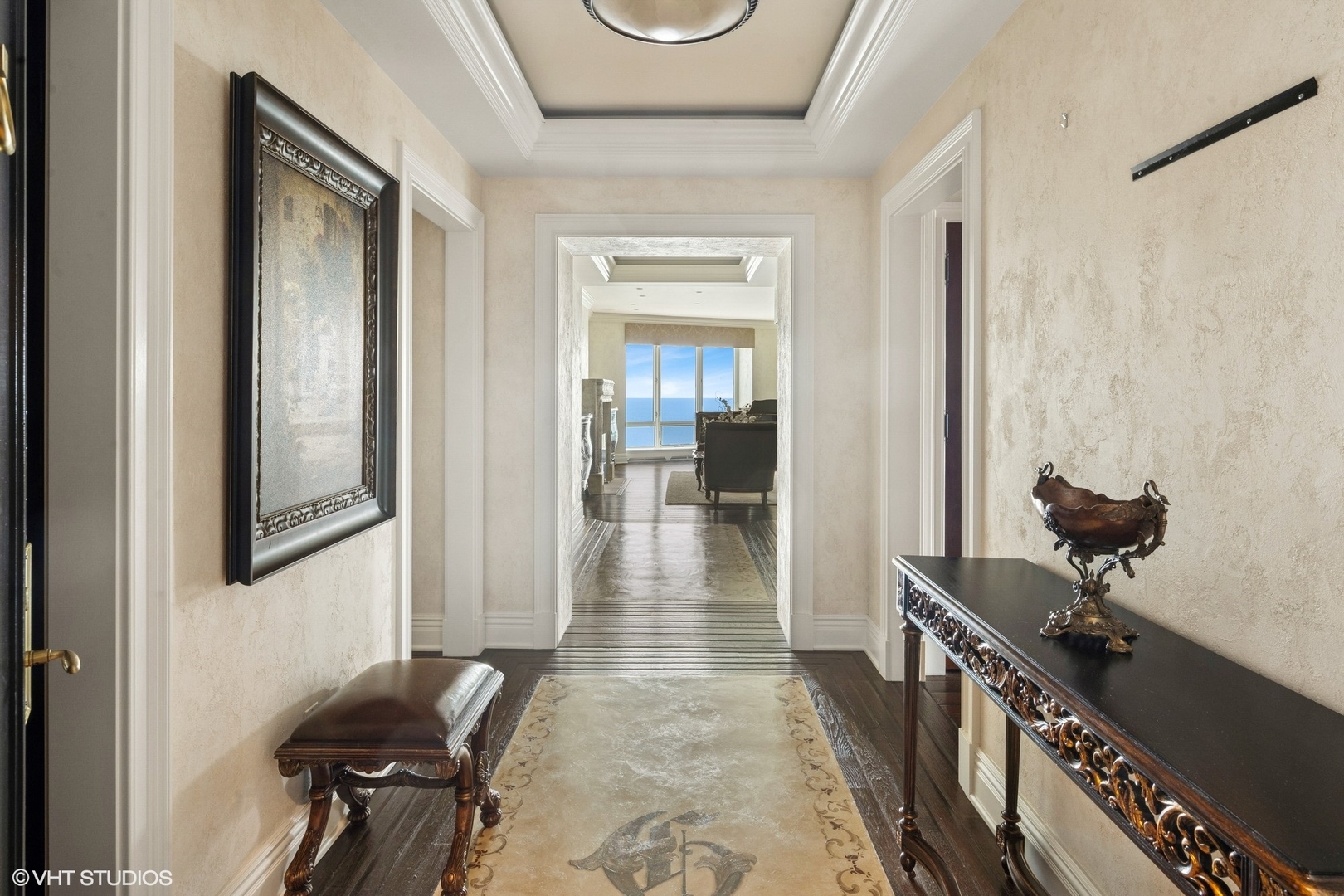 840 N LAKE SHORE Drive 2001