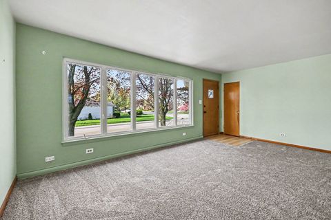 Tiny photo for 2301 Elm Street, River Grove, IL 60171 (MLS # 12622103)