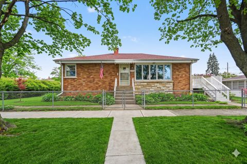 Photo of 2301 Elm Street, River Grove, IL 60171 (MLS # 12622103)