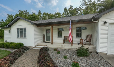 Tiny photo for 6174 Tulip Lane, Grant Park, IL 60940 (MLS # 12707951)