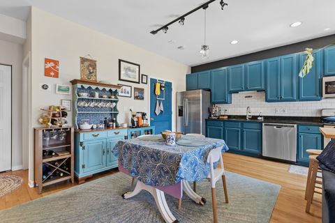 Tiny photo for 1622 W Juneway Terrace #3E, Chicago, IL 60626 (MLS # 12611888)