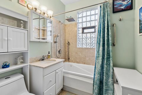 Tiny photo for 1622 W Juneway Terrace #3E, Chicago, IL 60626 (MLS # 12611888)