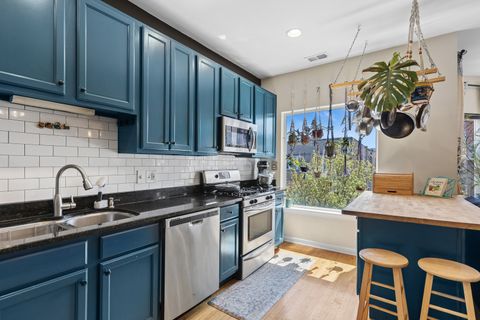 Tiny photo for 1622 W Juneway Terrace #3E, Chicago, IL 60626 (MLS # 12611888)