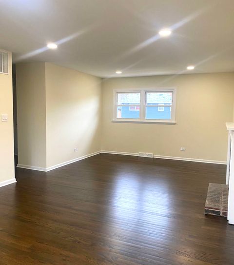 Tiny photo for 78 Downing Road, Buffalo Grove, IL 60089 (MLS # 12582867)