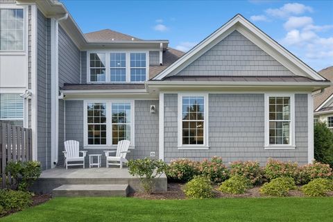 Tiny photo for 567 Hannah Lane, Hinsdale, IL 60521 (MLS # 12454552)