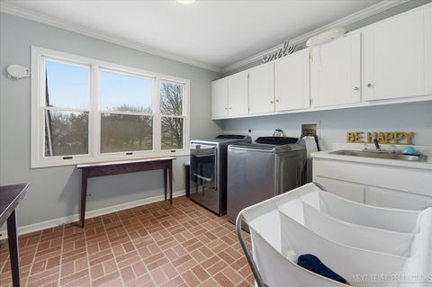 Tiny photo for 1601 Lois Court, Geneva, IL 60134 (MLS # 12594446)