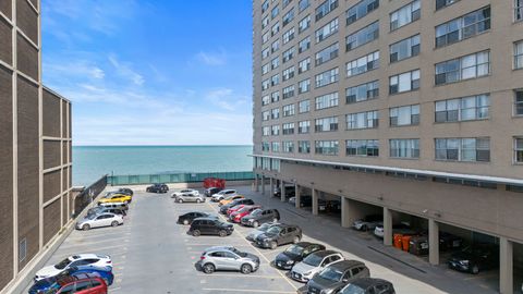 Tiny photo for 6301 N Sheridan Road #11A, Chicago, IL 60660 (MLS # 12507947)