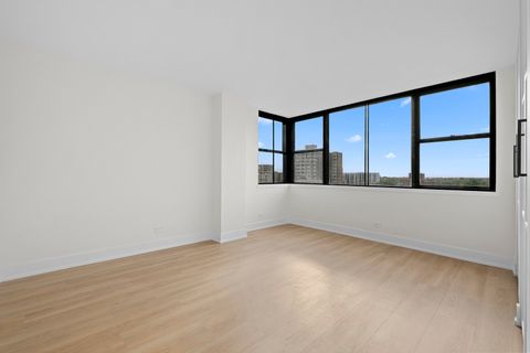 Tiny photo for 6301 N Sheridan Road #11A, Chicago, IL 60660 (MLS # 12507947)