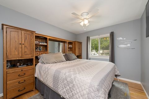 Tiny photo for 160 Surrey Lane, Crystal Lake, IL 60014 (MLS # 12473752)
