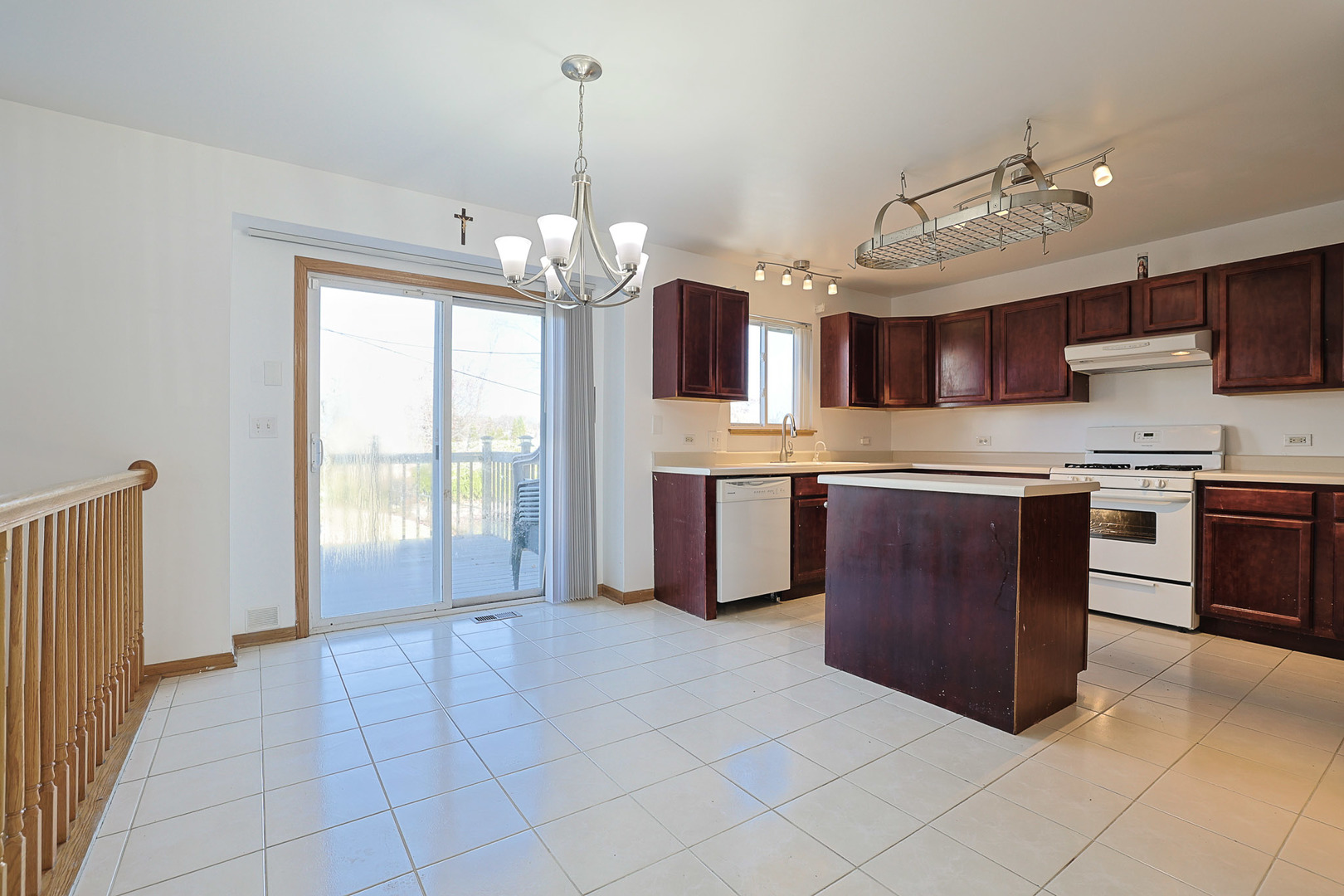 2726 W Hidden Glen Drive