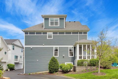 Tiny photo for 1331 Avery Avenue, Wheaton, IL 60187 (MLS # 12624208)