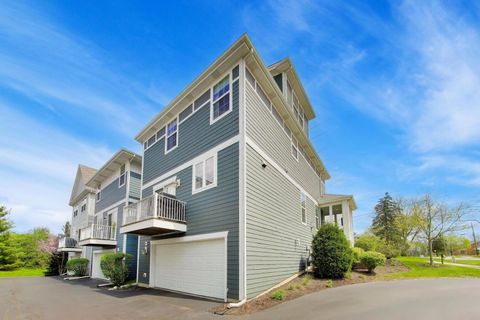 Tiny photo for 1331 Avery Avenue, Wheaton, IL 60187 (MLS # 12624208)