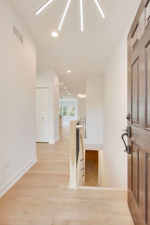 Tiny photo for 902 N Quentin Street, Palatine, IL 60067 (MLS # 12622514)