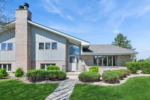 Tiny photo for 17906 California Court #130, Orland Park, IL 60467 (MLS # 12631975)