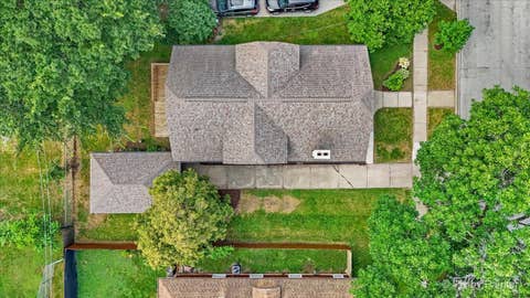 Tiny photo for 320 Allen Avenue, West Chicago, IL 60185 (MLS # 12701464)