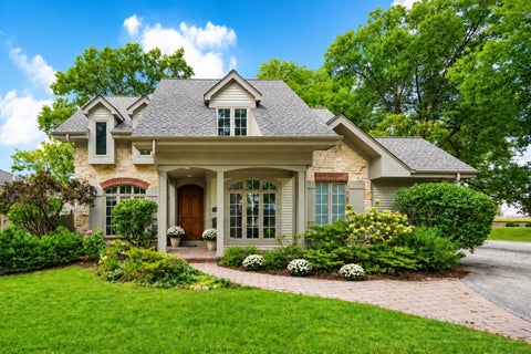 Photo of 130 S Madison Street, Hinsdale, IL 60521 (MLS # 12754077)