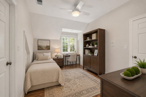 Tiny photo for 130 S Madison Street, Hinsdale, IL 60521 (MLS # 12754077)