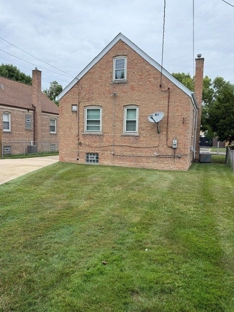 Tiny photo for 4131 W 70TH Street, Chicago, IL 60629 (MLS # 12721726)