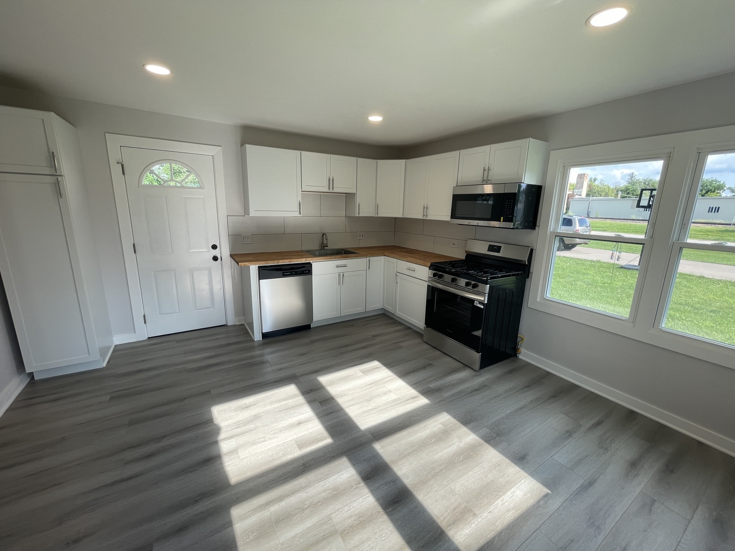 3 N Jefferson Street
