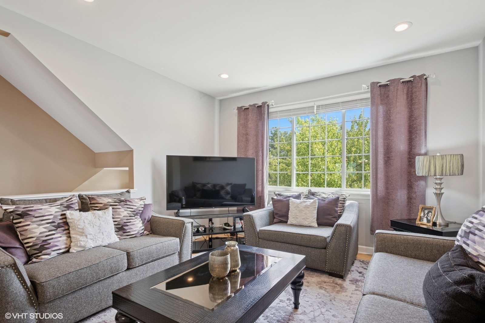 983 Mayfair Court