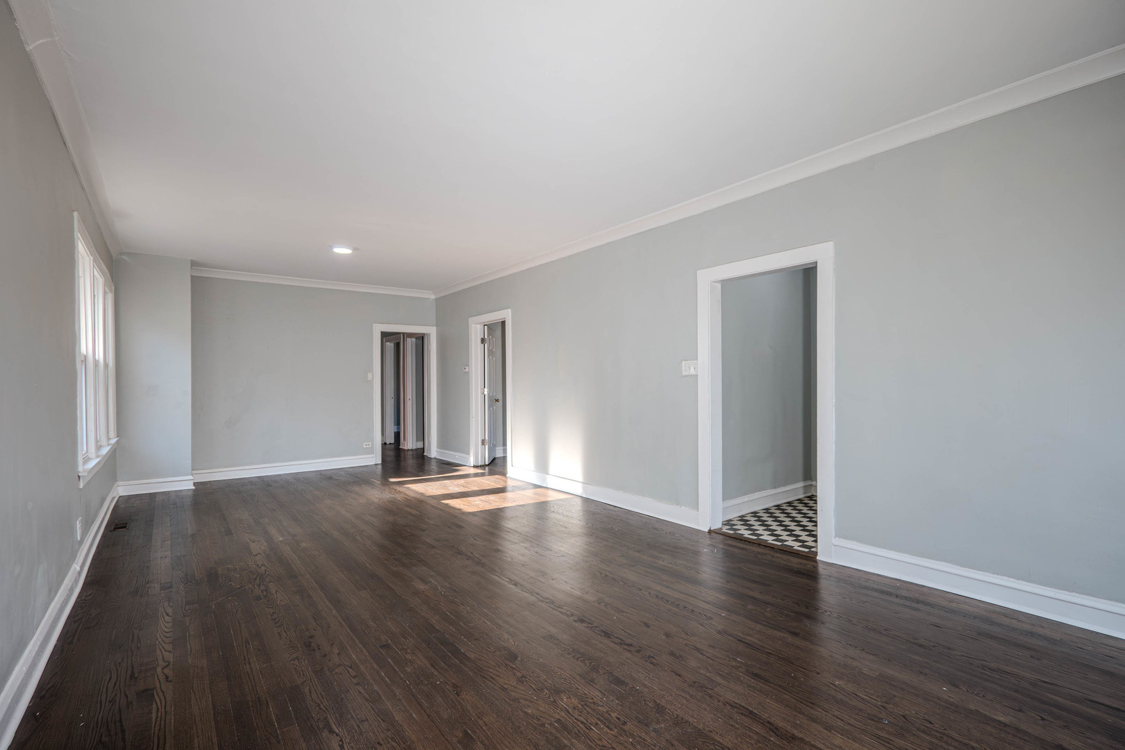 12410 S PARNELL Avenue