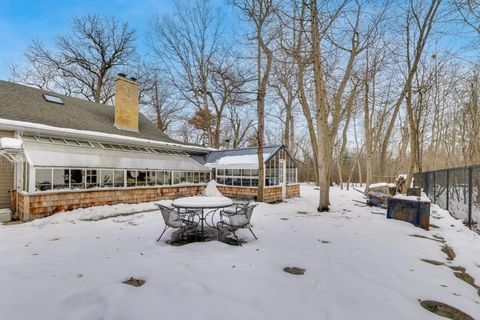 Tiny photo for 1800 Telegraph Road, Bannockburn, IL 60015 (MLS # 12524666)