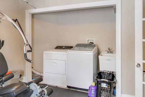 Tiny photo for 1800 Telegraph Road, Bannockburn, IL 60015 (MLS # 12524666)