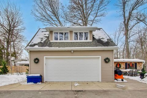Tiny photo for 1800 Telegraph Road, Bannockburn, IL 60015 (MLS # 12524666)