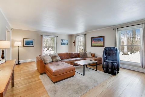 Tiny photo for 1800 Telegraph Road, Bannockburn, IL 60015 (MLS # 12524666)